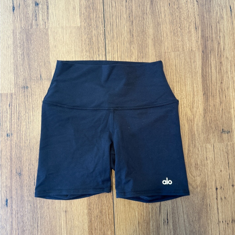 ALO Yoga Women's Black High-Waist Bike Shorts